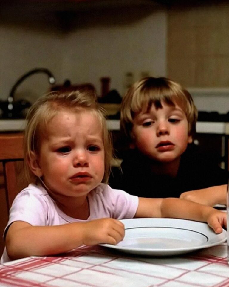 My Husband Left Our Kids Hungry, Saying ‘The Kitchen Is a Woman’s Place’ – but Our Eldest Son Taught Him a Lesson