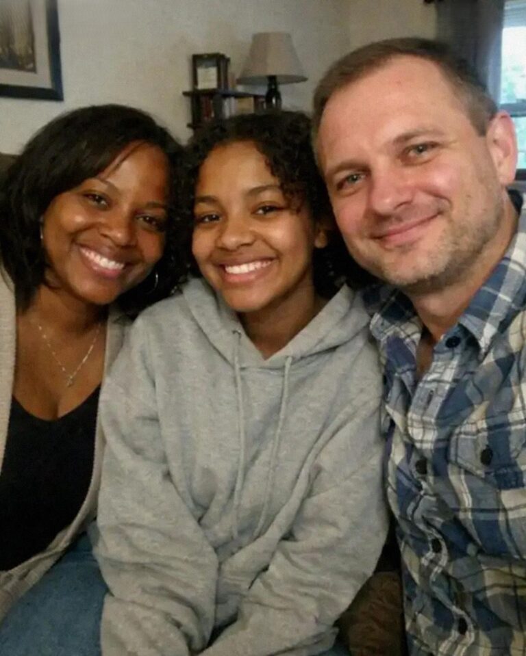 I Overheard My 16-Year-Old Daughter Tell Her Stepdad, ‘Mom Doesn’t Know the Truth … and She Can’t Find Out’ – So I Followed Them the Next Afternoon